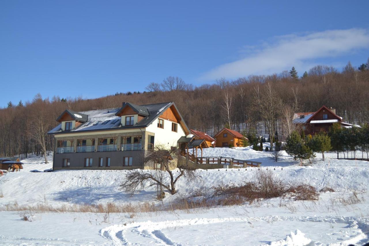 Dobranocka Hotel Malastow Exterior photo